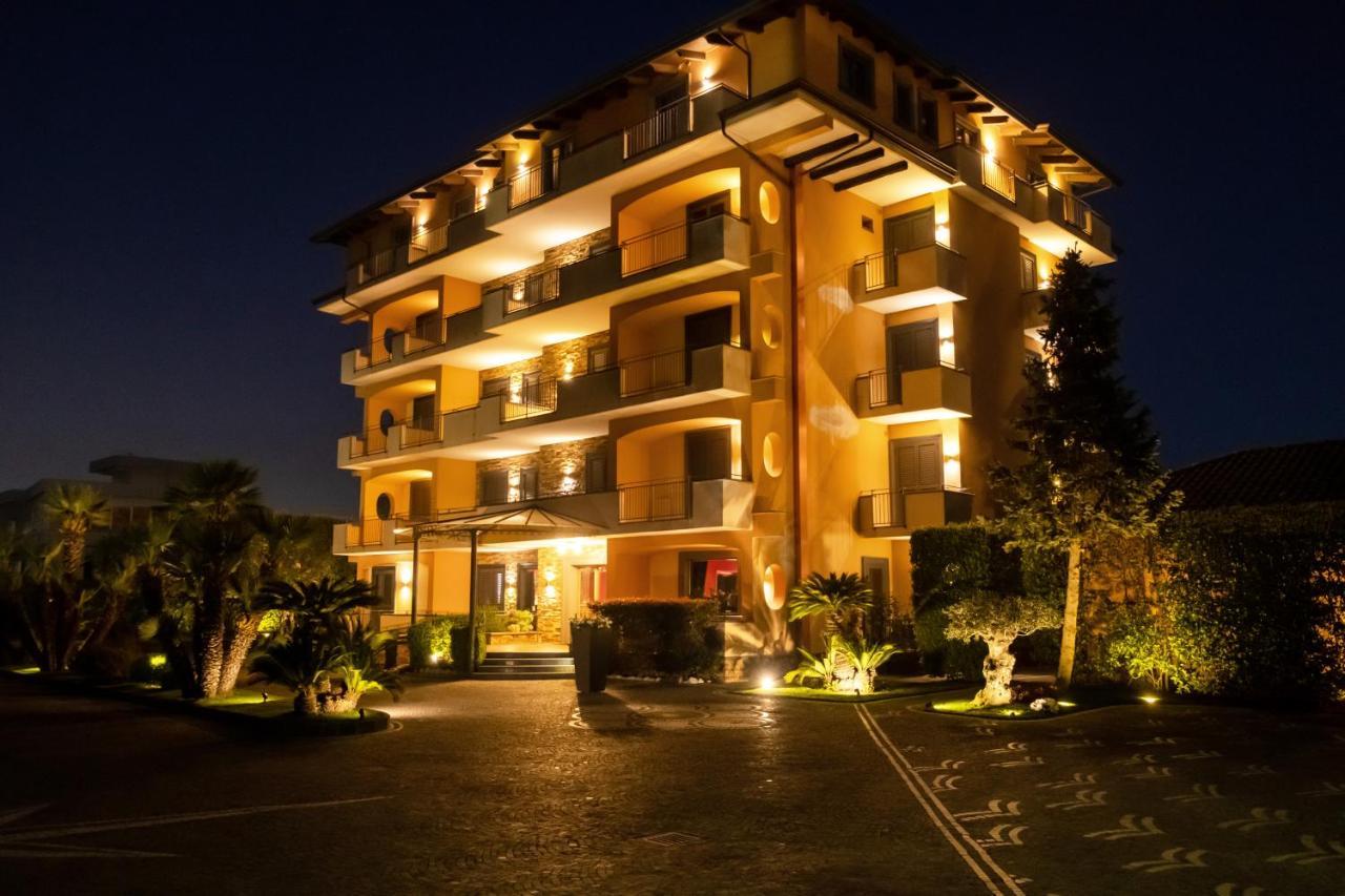 Hotel Orizzonte Lago Patria Exterior photo